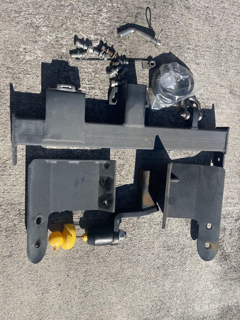 30プリウス ヒッチメンバー