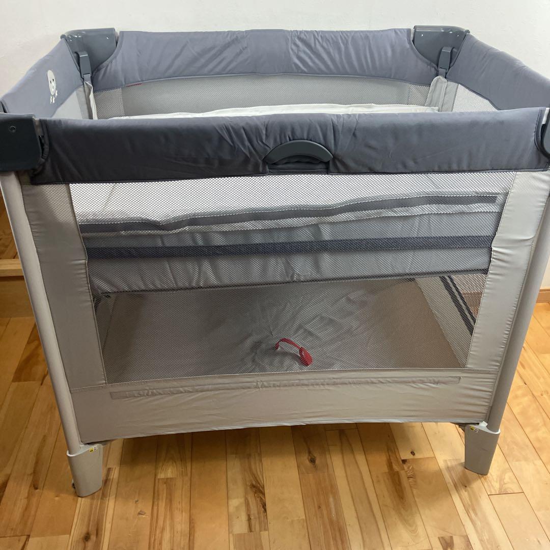 【極美品・良品】アップリカ ココネルエアーベビーベッド グレーベアー