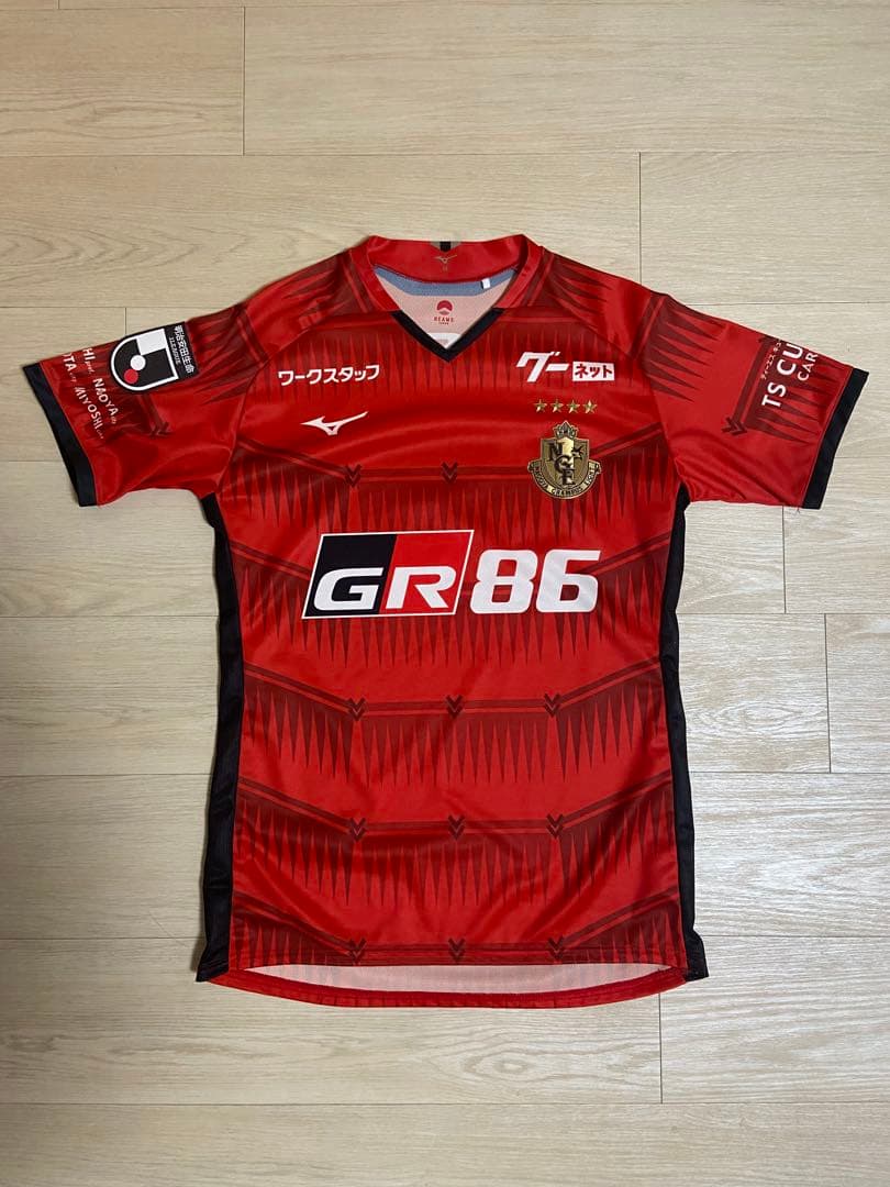 名古屋グランパス 和泉竜司選手 ユニフォーム