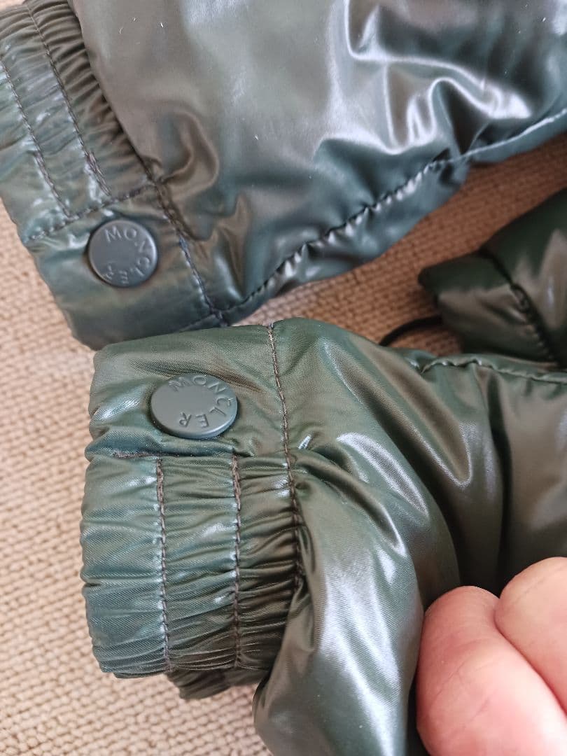 ヴィンテージ　メンズモンクレールMONCLER ダウンジャケット ダークグリーン