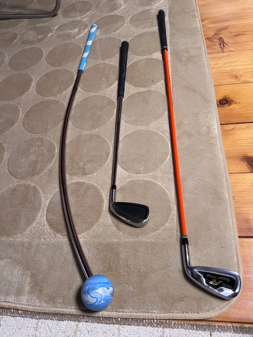 ゴルフ練習器具　３点セット　フレループ&ロジャーキング&短尺アイアン