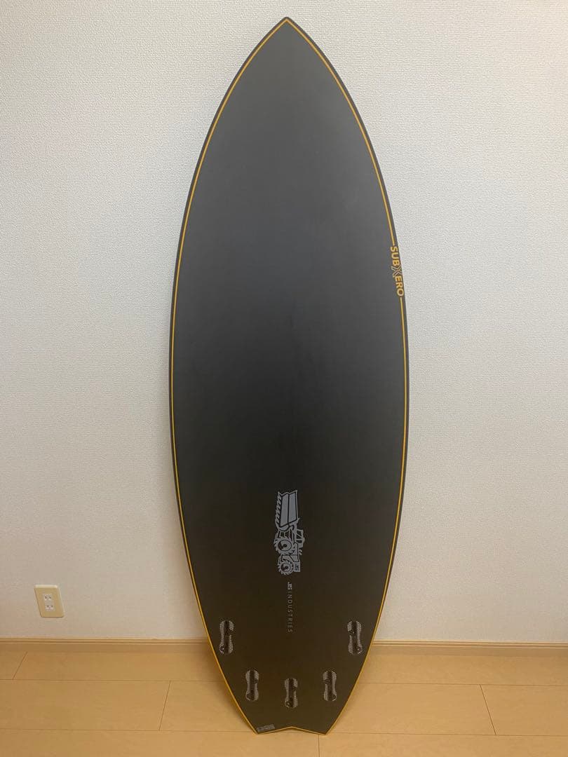 ＪＳサーフボード　SUB XERO CARBOTUNE 5.8