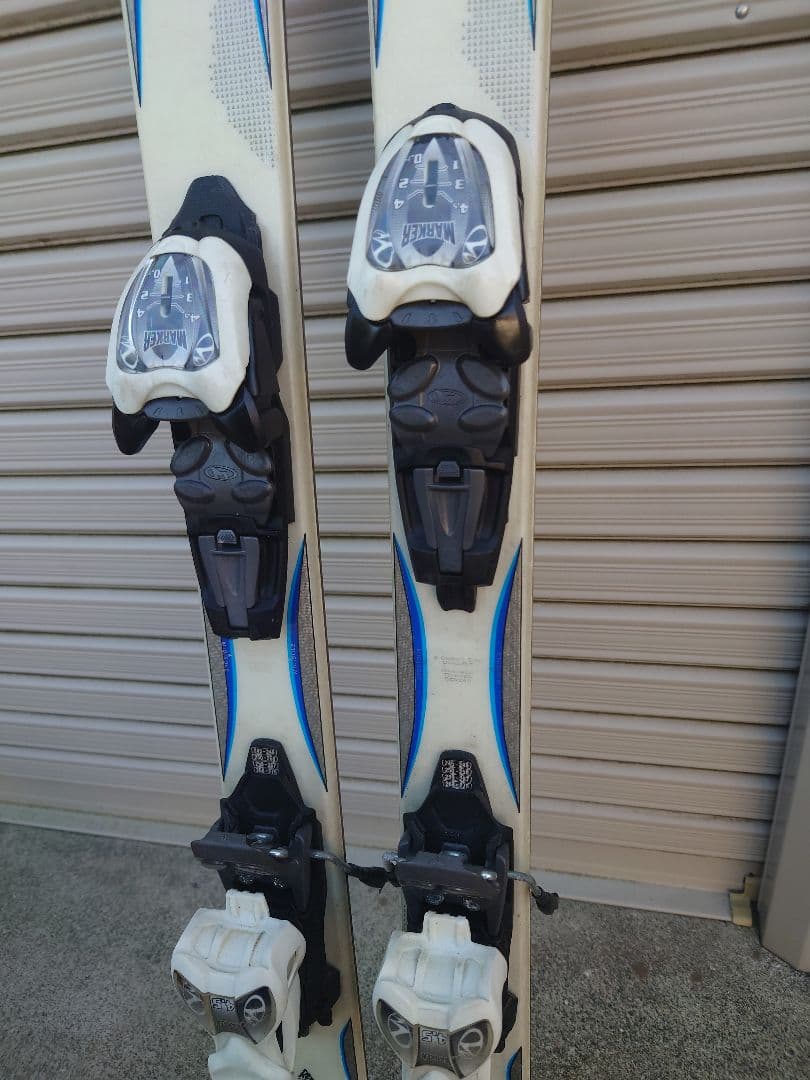 ジュニア　スキー板　K2 136cm ロッカー　調整可ビンディング