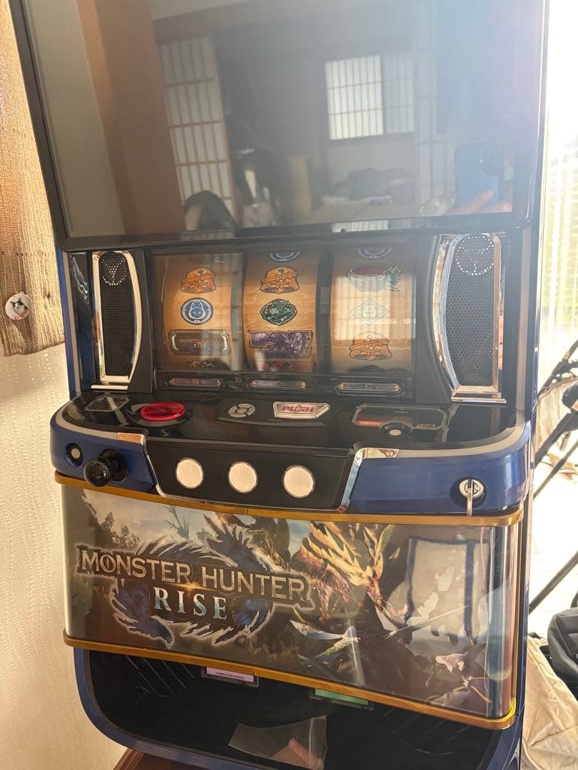MONSTER HUNTER RISE スロットマシン 現地引き取り限定