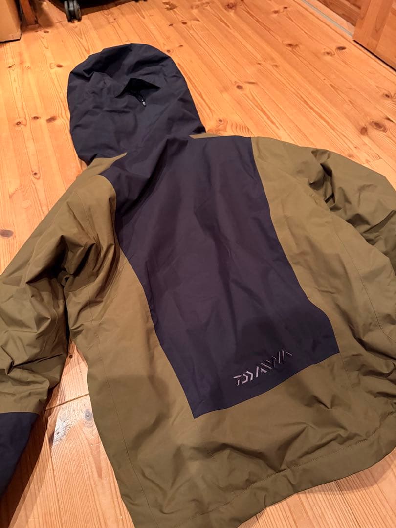 ダイワ　DW-3223 レインマックス サイドオープンウィンタースーツ M