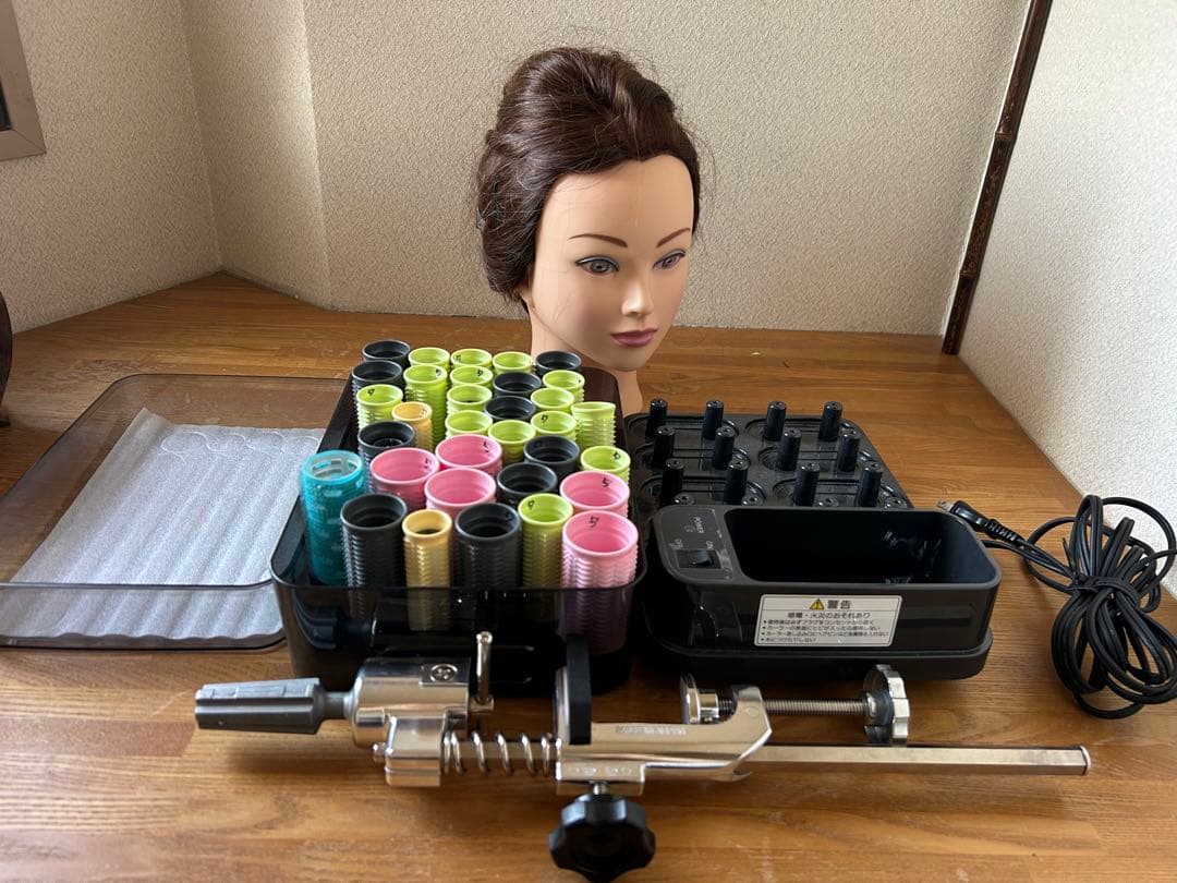 美容師専用！ヘアカールセット（ホットカーラー）マネキンヘッド付き