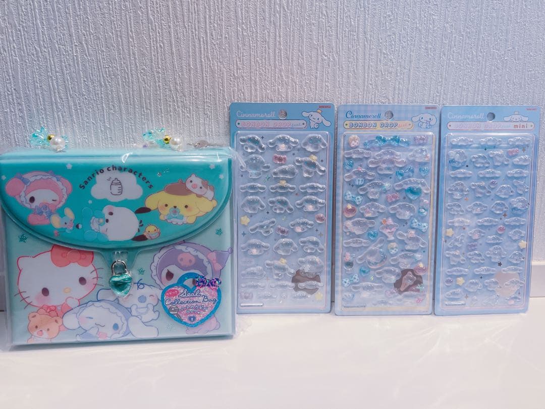 サンリオ　ボンボンドロップシール　第一弾　第二弾　mini シナモン　シール帳