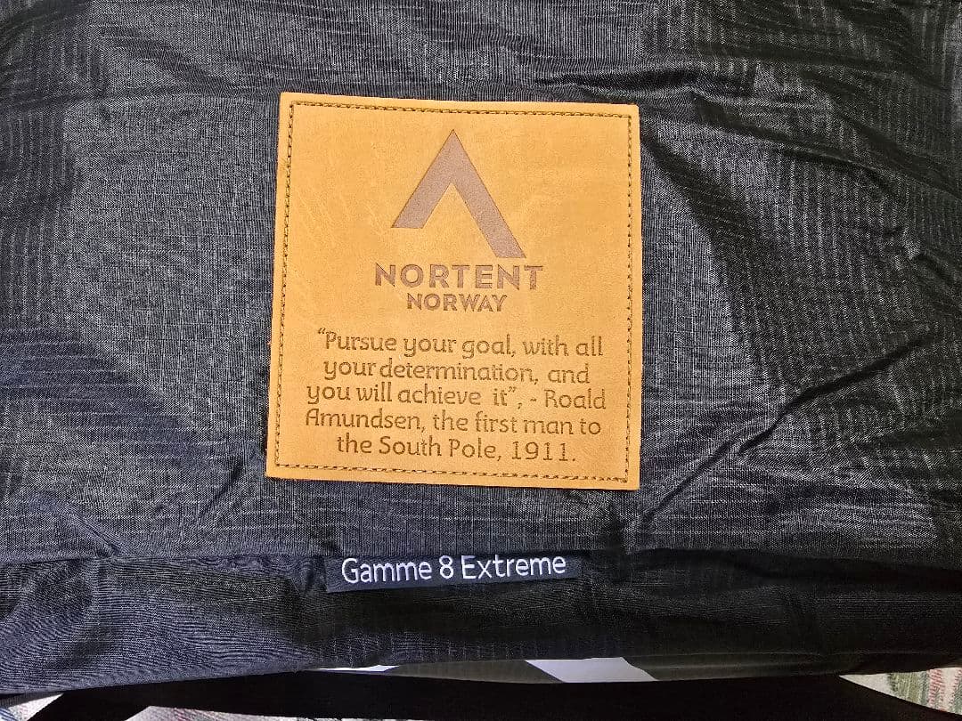 NORTENT Gamme8 EXTREME（新品 ）ドーム型テント　値下げ