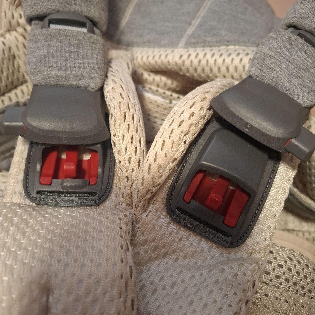 BABYBJÖRN 抱っこ紐 クリーム？　グレー？　ベビーキャリアハーモニー