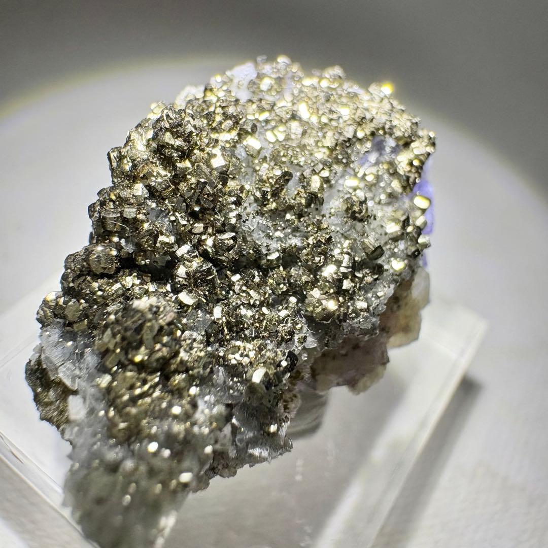 476 中国　ヤオガンシャン産　フローライト&パイライト