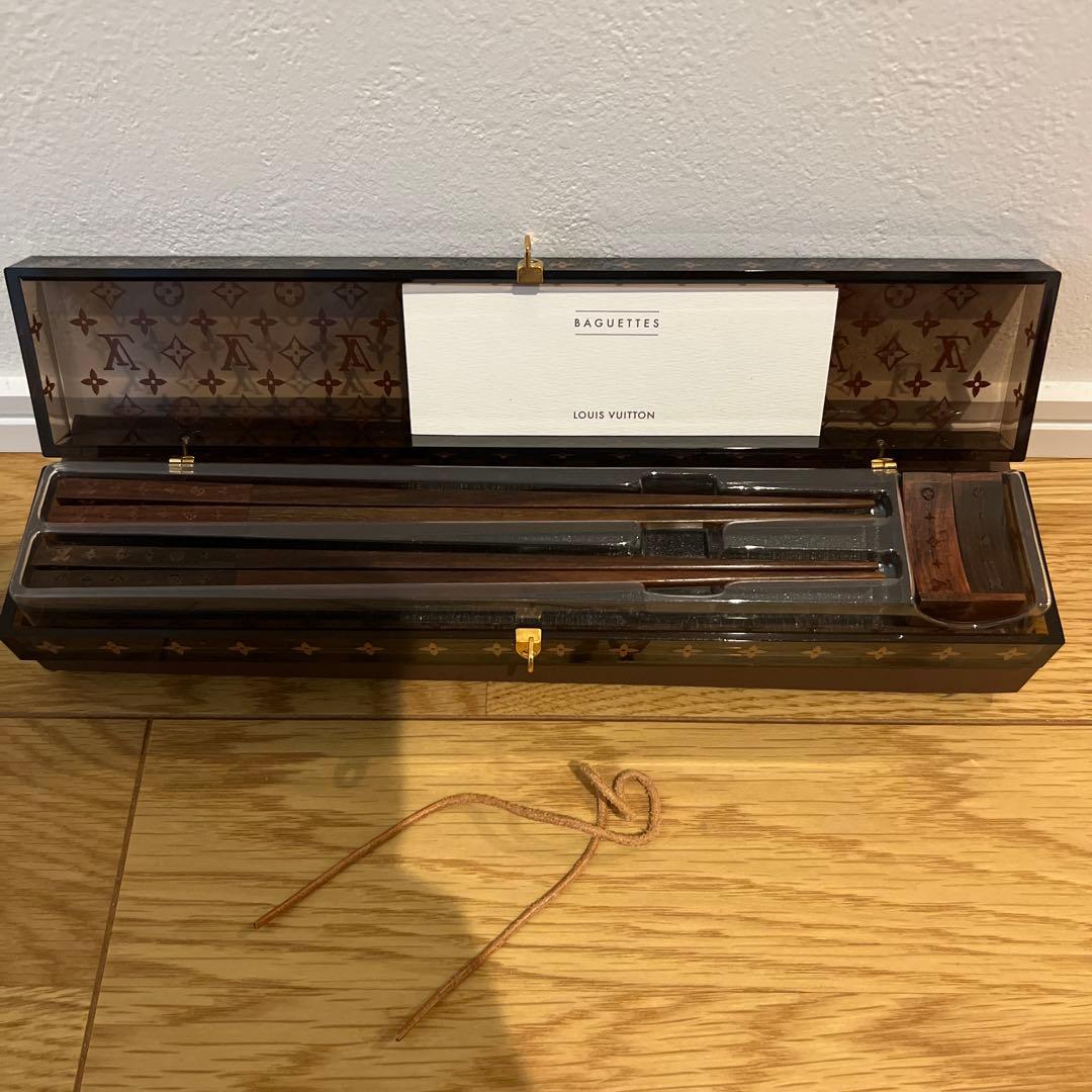 Louis Vuitton ルイヴィトン お箸&箸置きセット VIP限定品