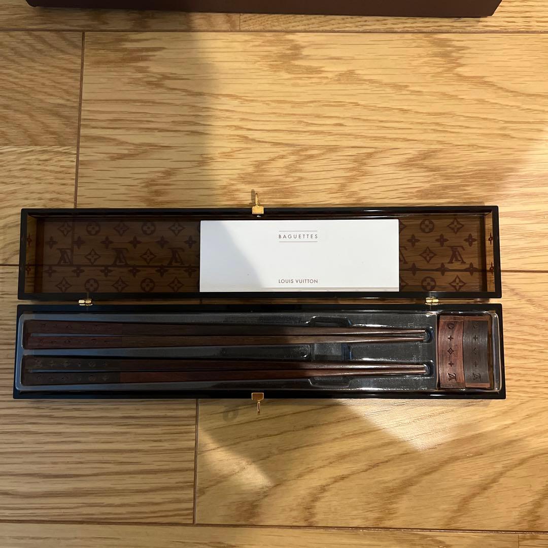 Louis Vuitton ルイヴィトン お箸&箸置きセット VIP限定品
