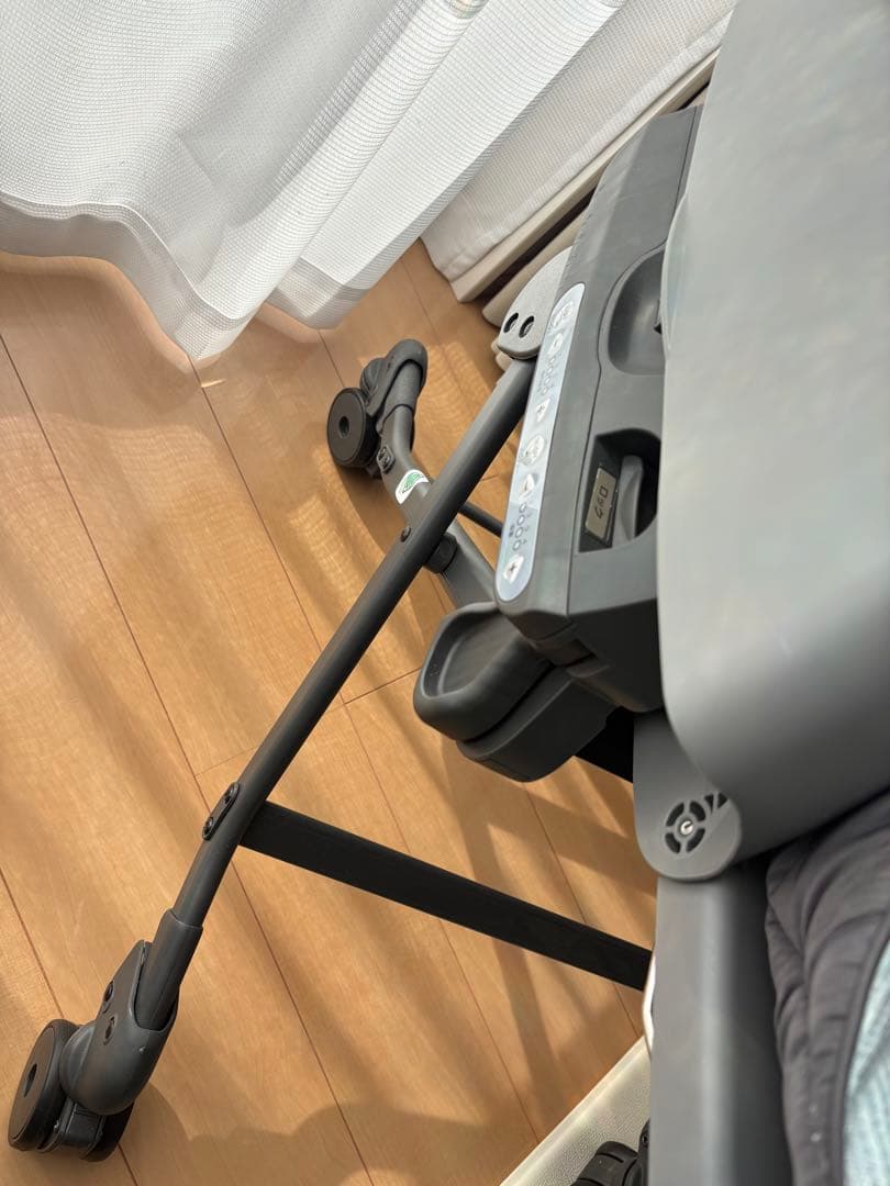 コンビ ネムリラ オートスウィング BEDi Long 電動