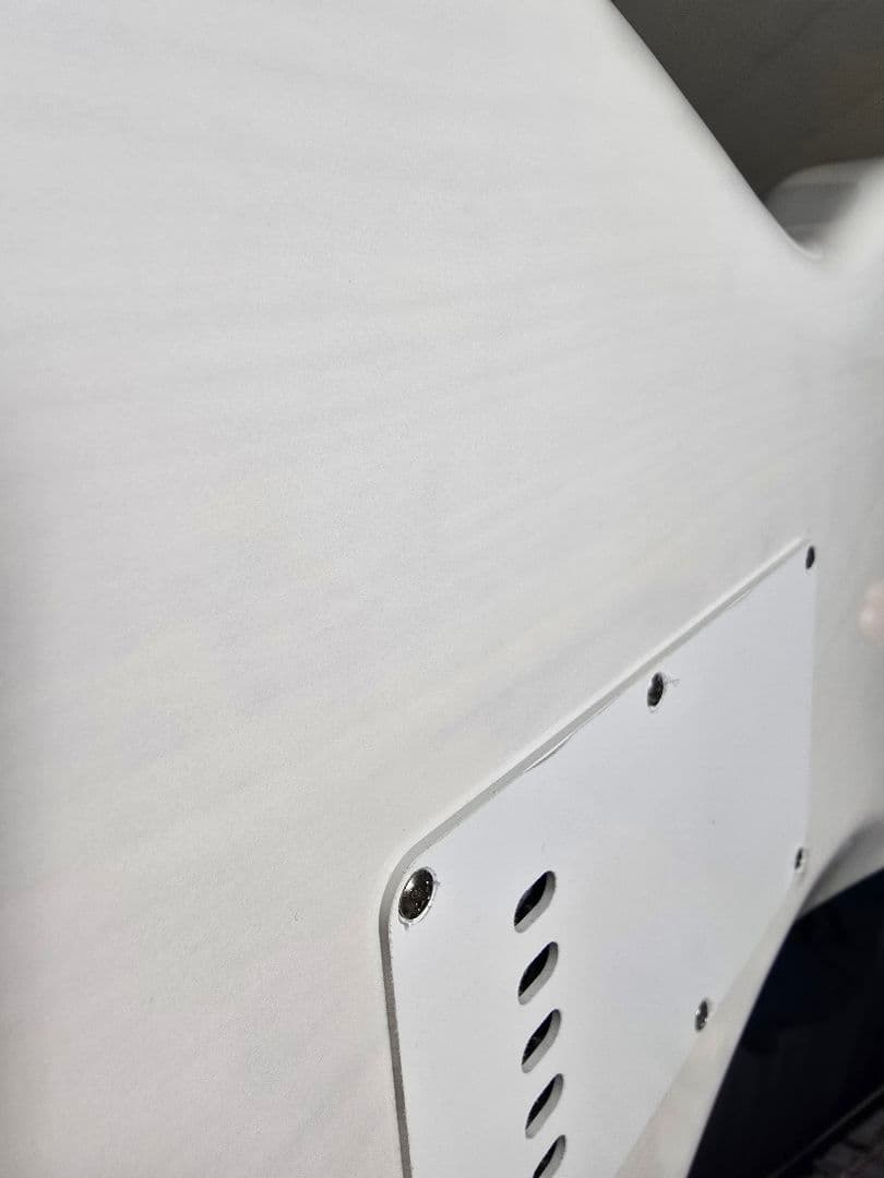 Fenderストラトキャスターmade in japan　Heritage50s