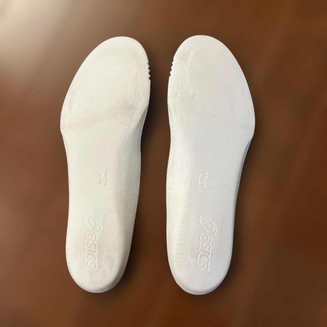 ASICS アンプレアルスボーラーホリックコラボ