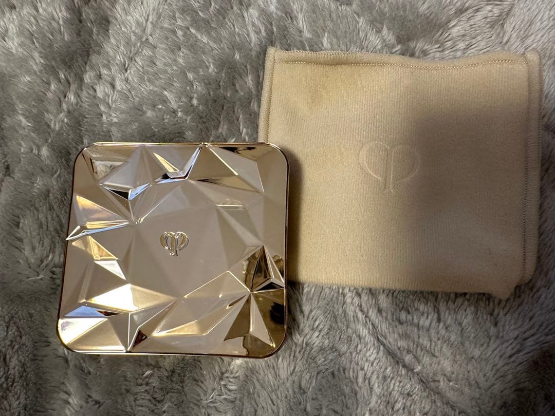 クレ・ド・ポーボーテ　ル・レオスールデグラ21 Daybreak Shimmer