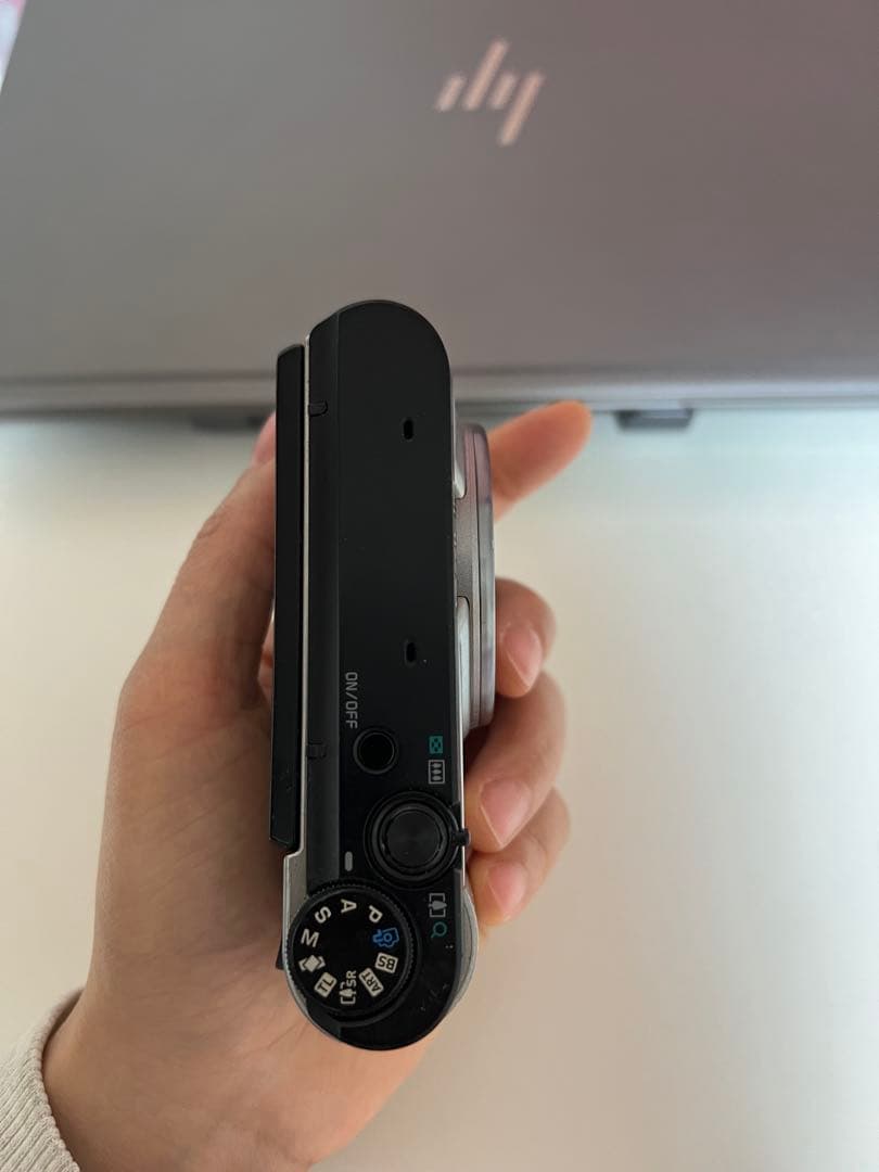 EXILIM コンパクトデジタルカメラ