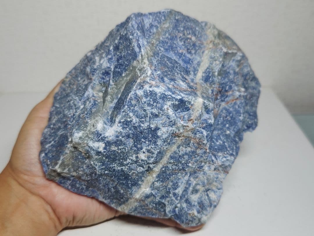 ソーダライト 3.2kg ラピスラズリ 原石 鑑賞石 自然石 鉱物 誕生石 水石