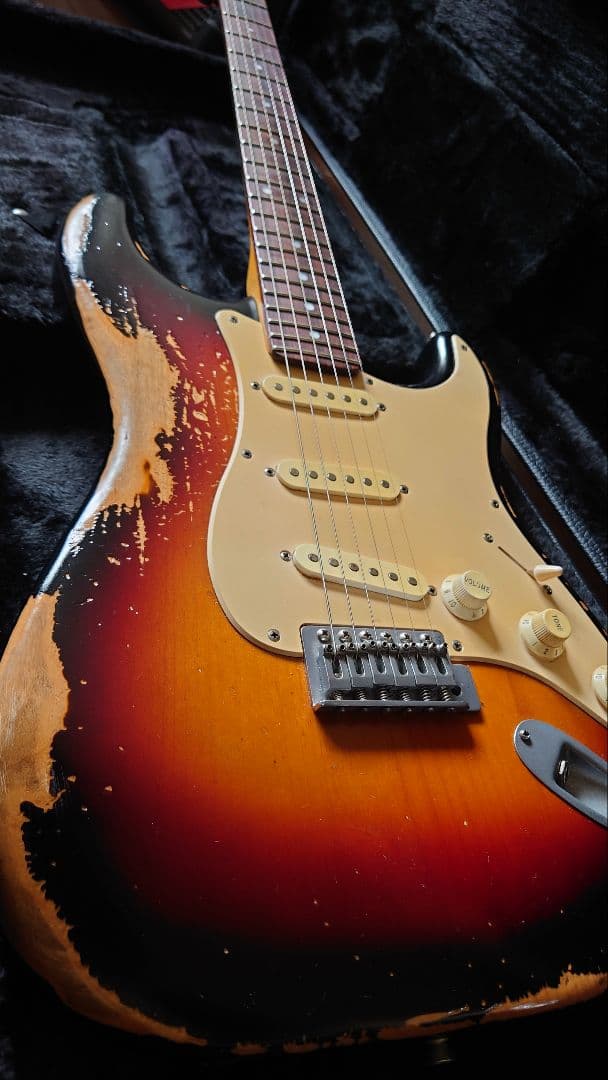 レリック加工ストラトキャスター