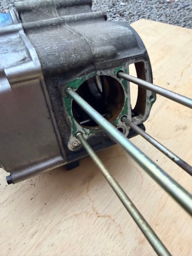 リトルカブ エンジン 分解 クランクケース ヘッド ジャンク