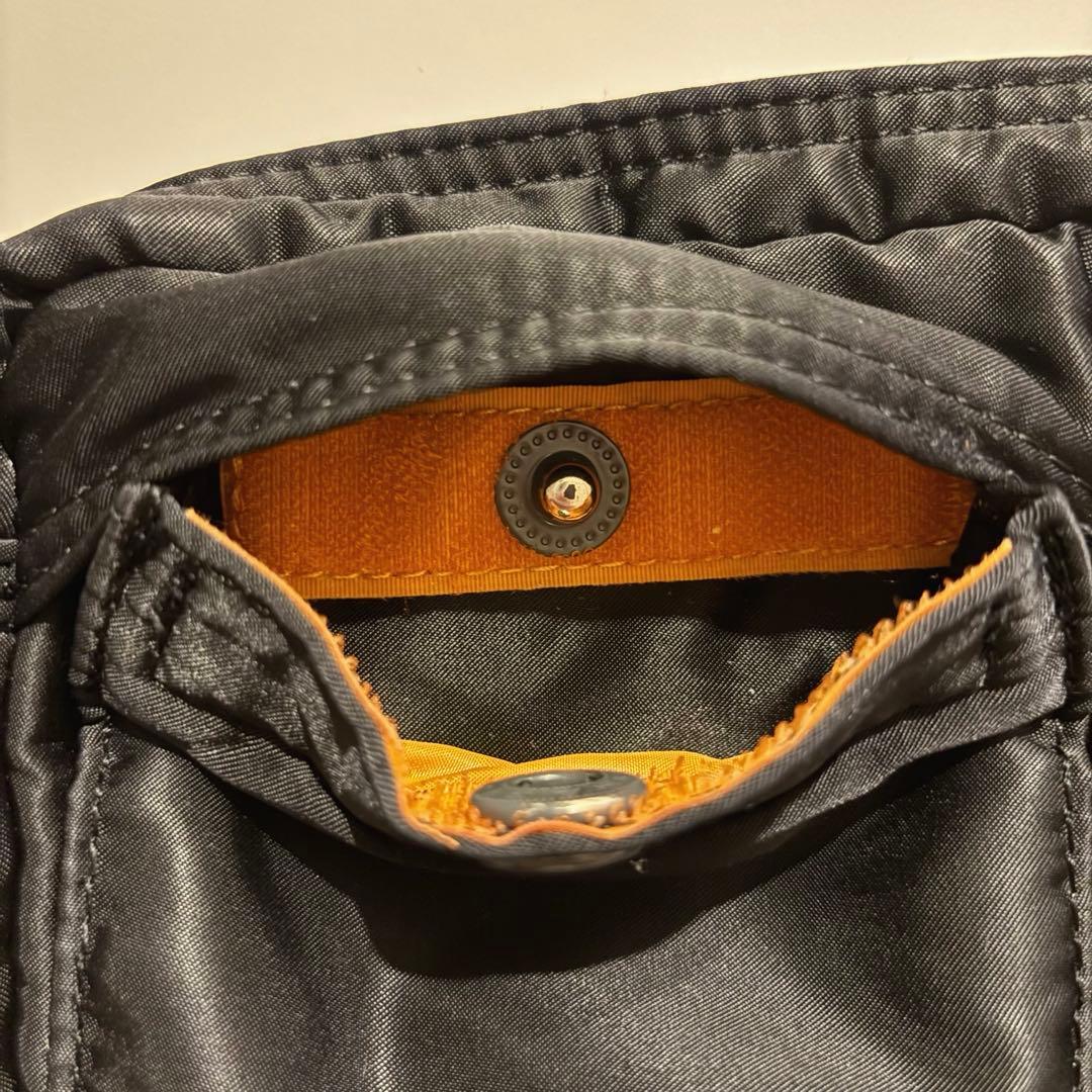 【極美品、数回使用のみ】ポーター タンカー ショルダーバッグ コンパクト 黒