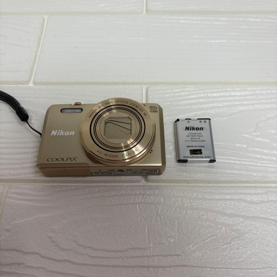 Nikon COOLPIX S7000 ゴールド