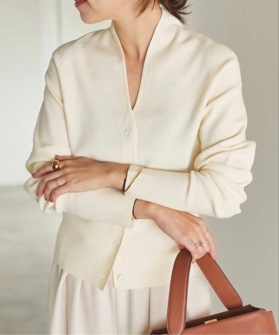 le petit pulle / ル プティ プレ別注 tulip collar