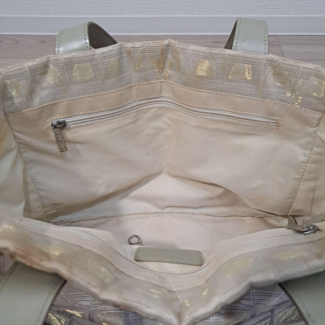 お値下げ致しました　シャネル ニュートラベルライン CHANEL トートバック