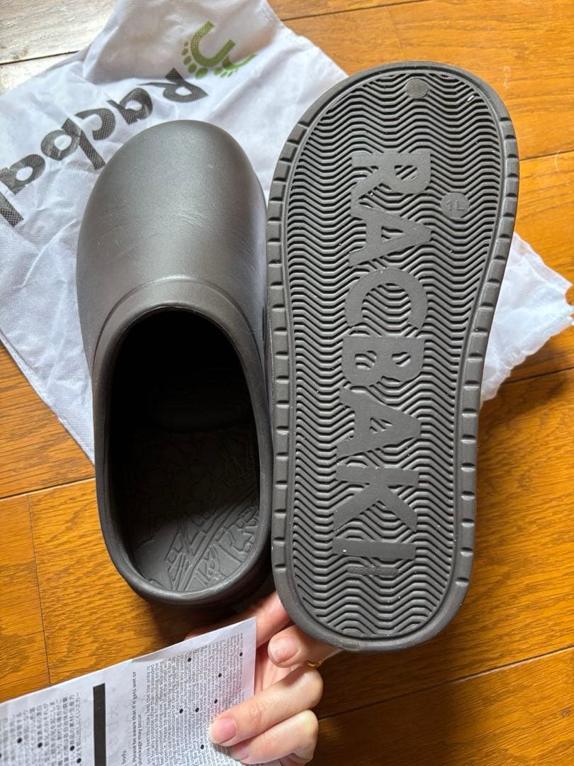 ラクバキ RAKUBAKI 骨格矯正サンダル イージーサボ ブラック ✾﻿