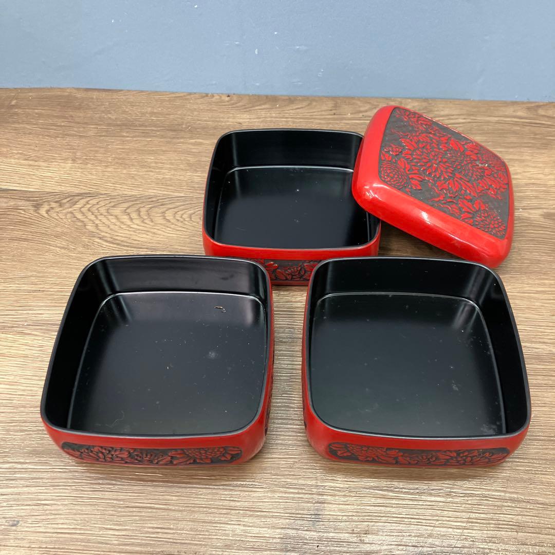 E-2 昭和レトロ 記念品 鎌倉彫風 漆器セット 三段重箱＆菓子鉢 記念刻印あり