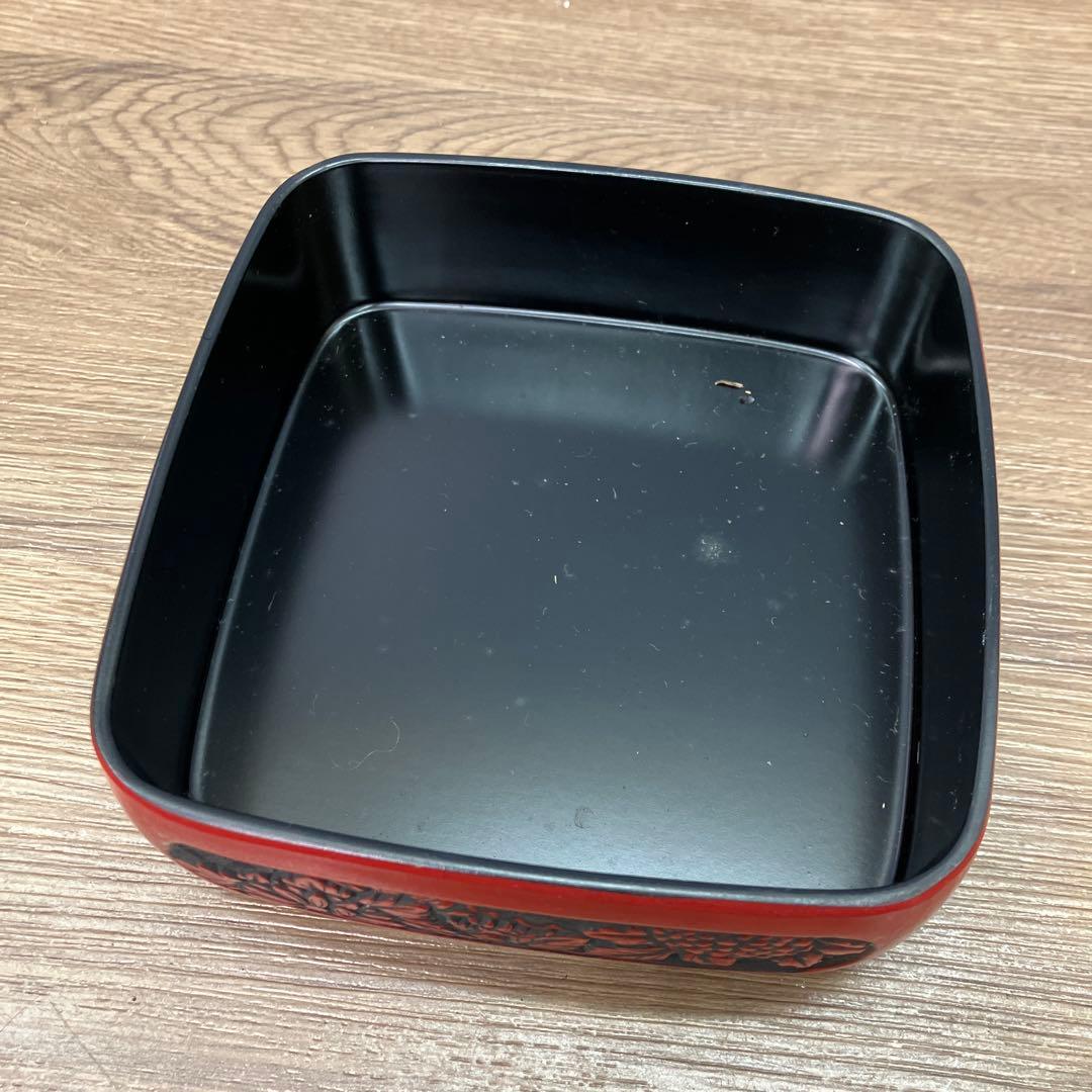 E-2 昭和レトロ 記念品 鎌倉彫風 漆器セット 三段重箱＆菓子鉢 記念刻印あり