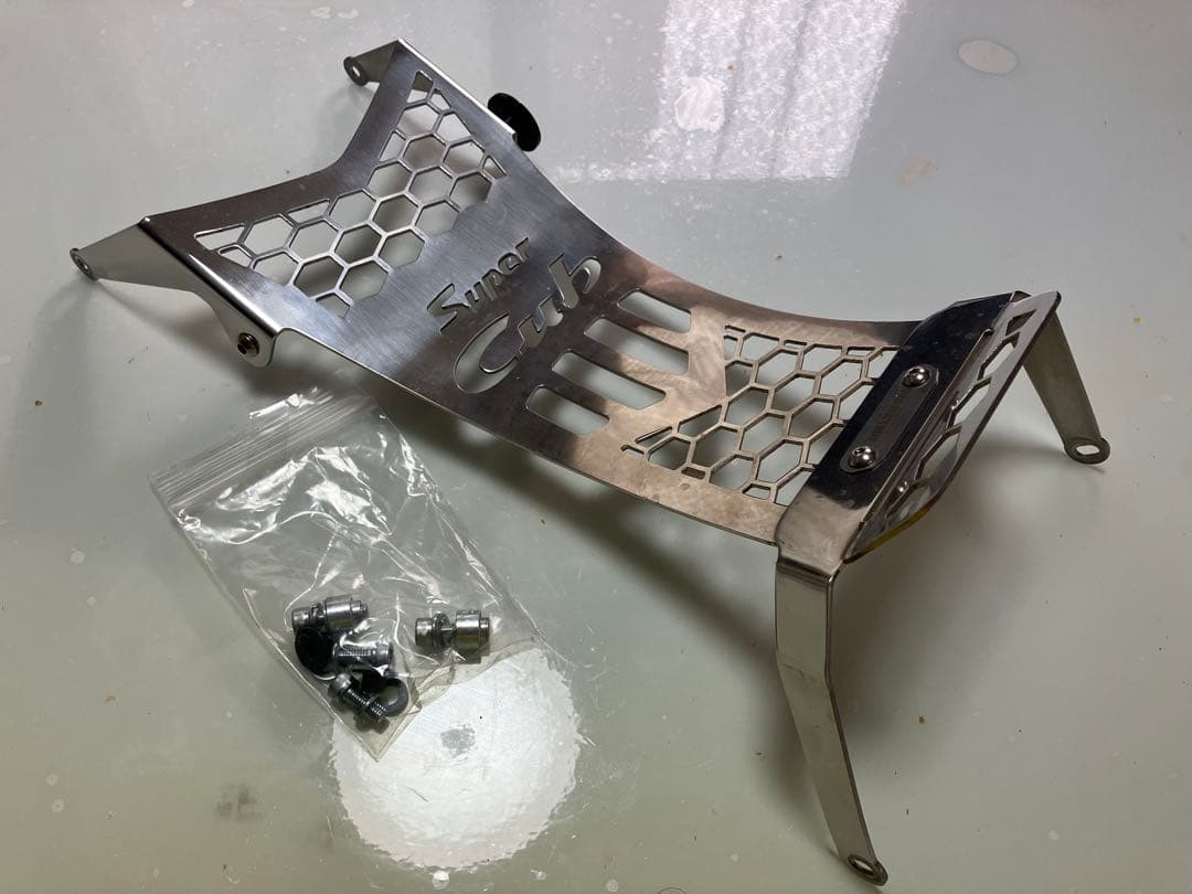 UDOM KARNCHANG スーパーカブC125用センターフェアリング