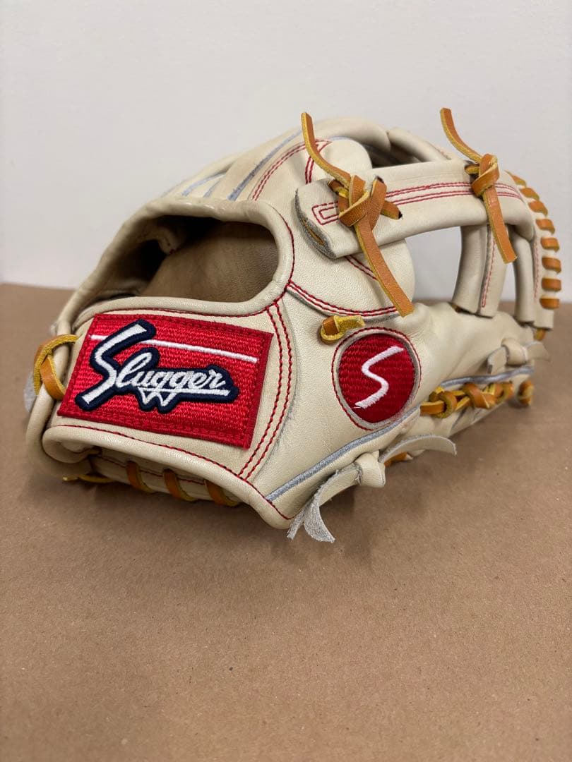 スラッガー　軟式内野用　オーダー