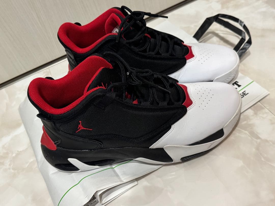 NIKE エア ジョーダン マックス オーラ4