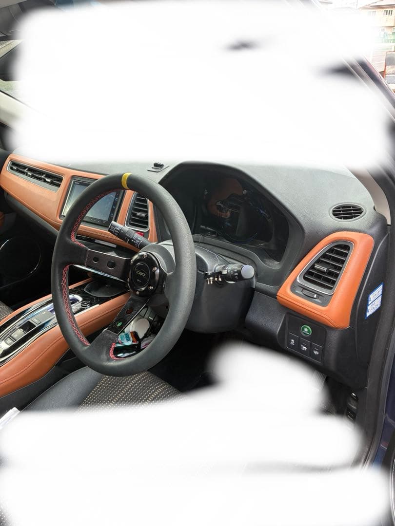 ヴェゼル 車検対応ステアリングボス(ステアリング付き)