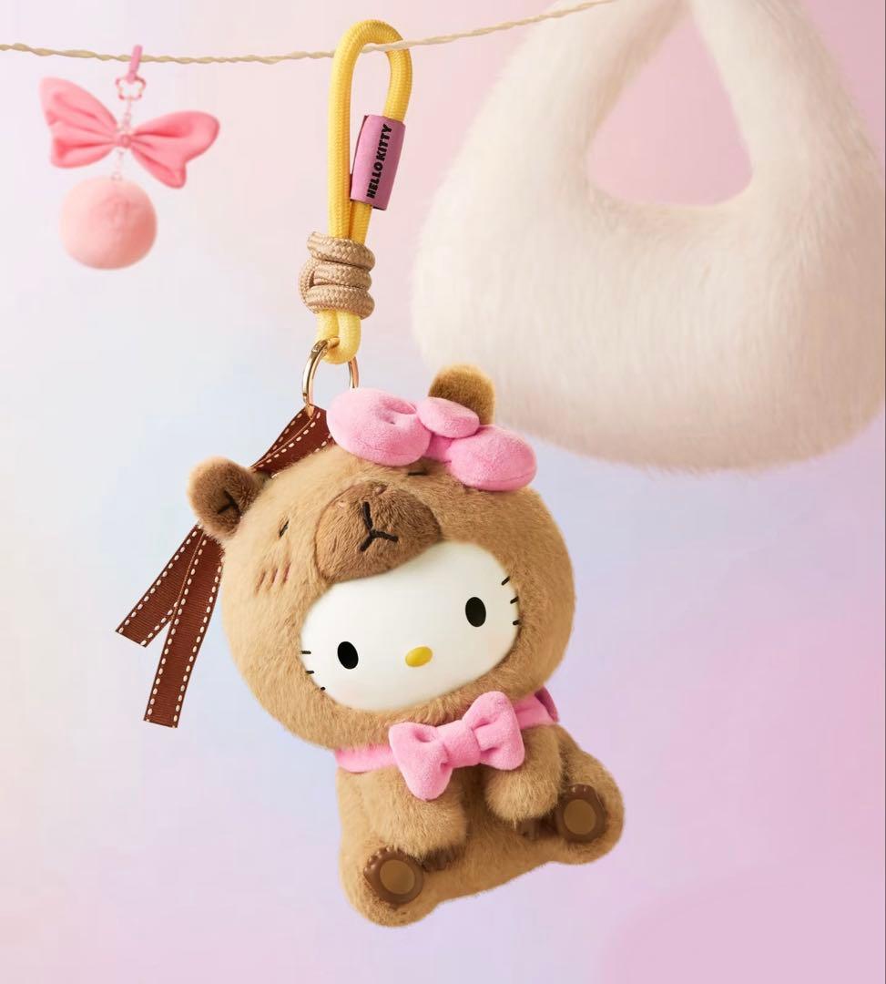 MINISO サンリオ　カピバラ　ぬいぐるみチャーム　6点セット