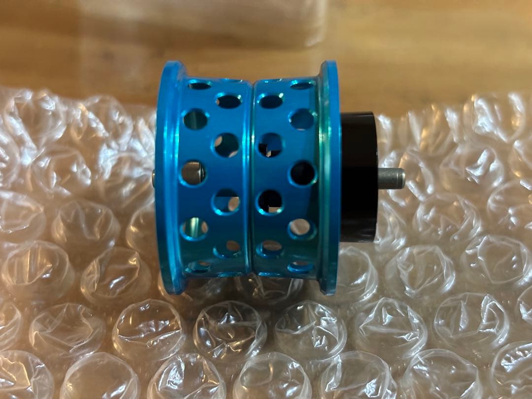 未使用　KTF アルファスSV TW用 32mm フィネススプール