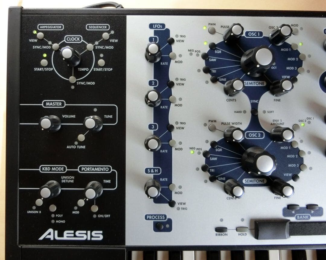 【ジャンク】Alesis Andromeda A6 アナログ16ポリ