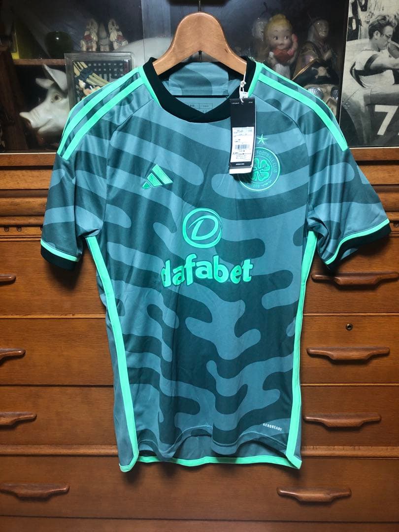 アディダス　セルティック　ユニフォーム
