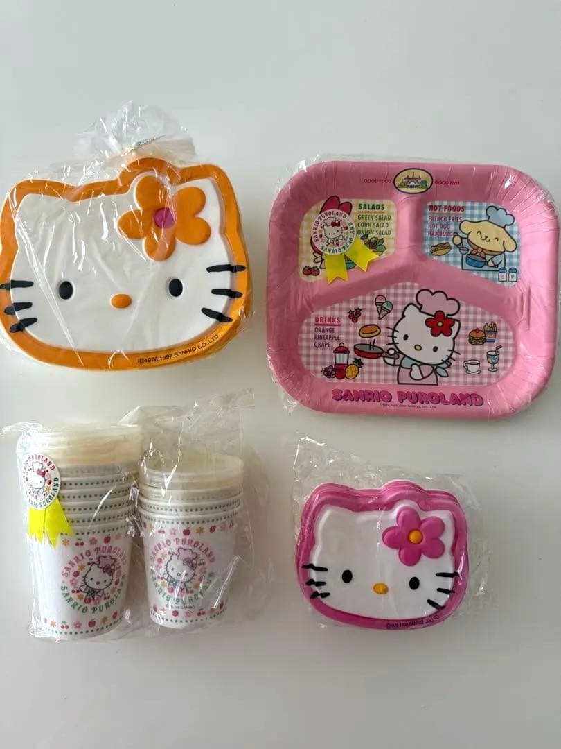 【未使用品】昭和レトロサンリオピューロランド限定ランチセット4セットキティ貴重