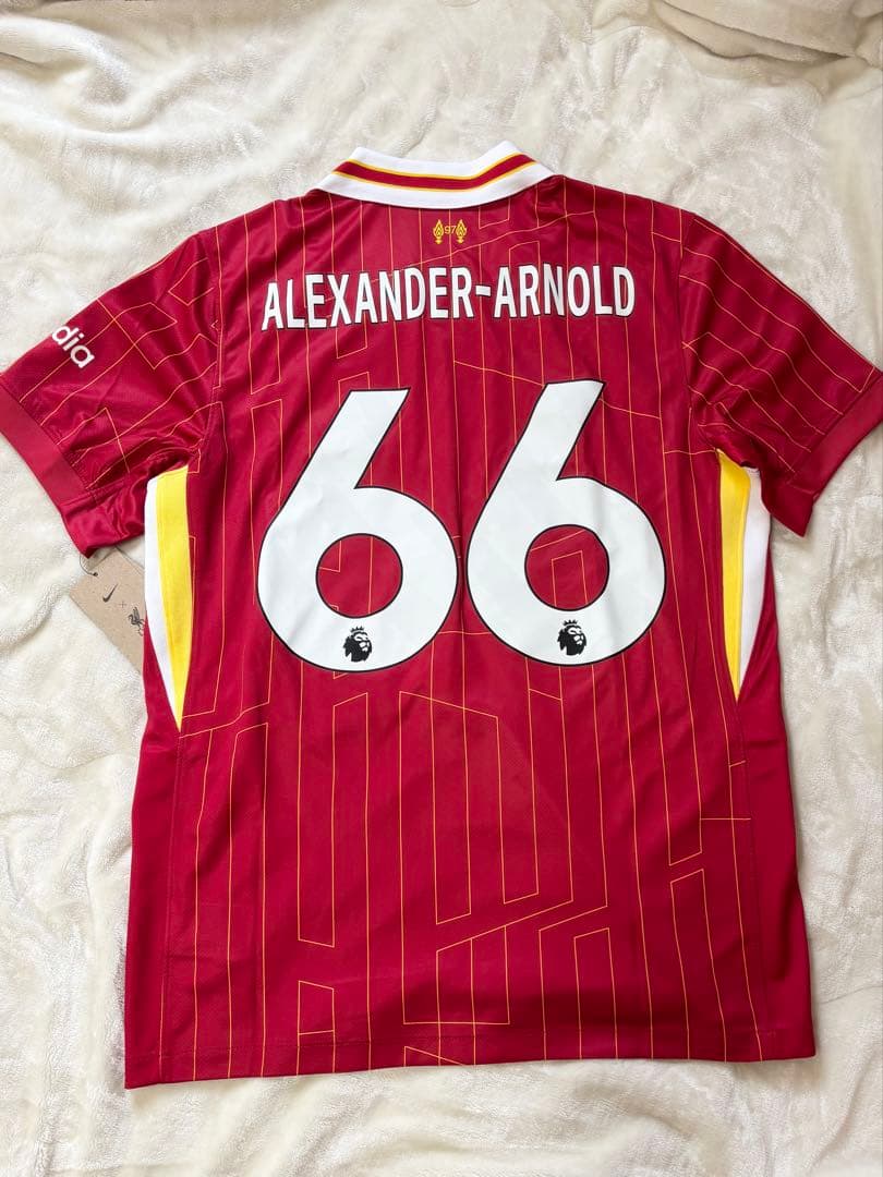 アレクサンダーアーノルド66番リヴァプールL