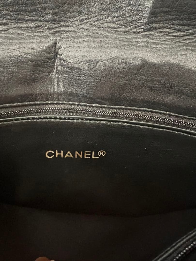 りんごマイメロディ ミニポーチとシャネルバッグ