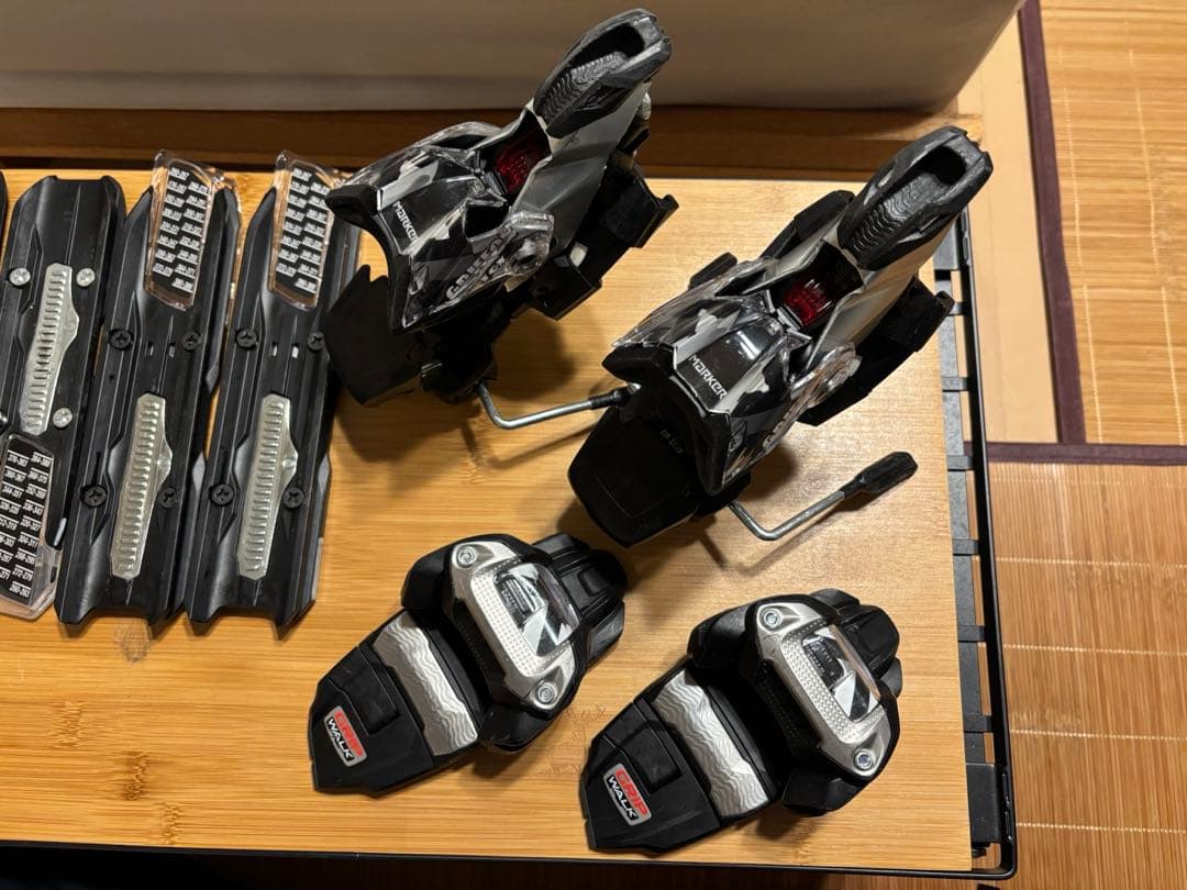 marker griffon デモビン