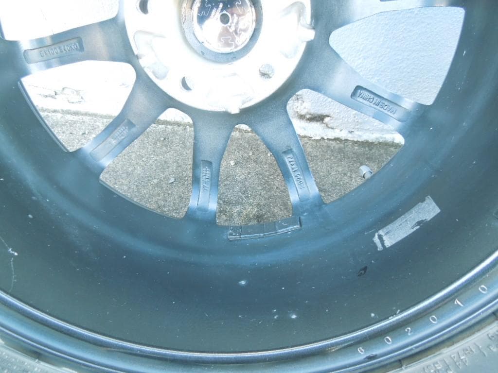 ダンロップ スタッドレスタイヤ 17インチ 4本セット