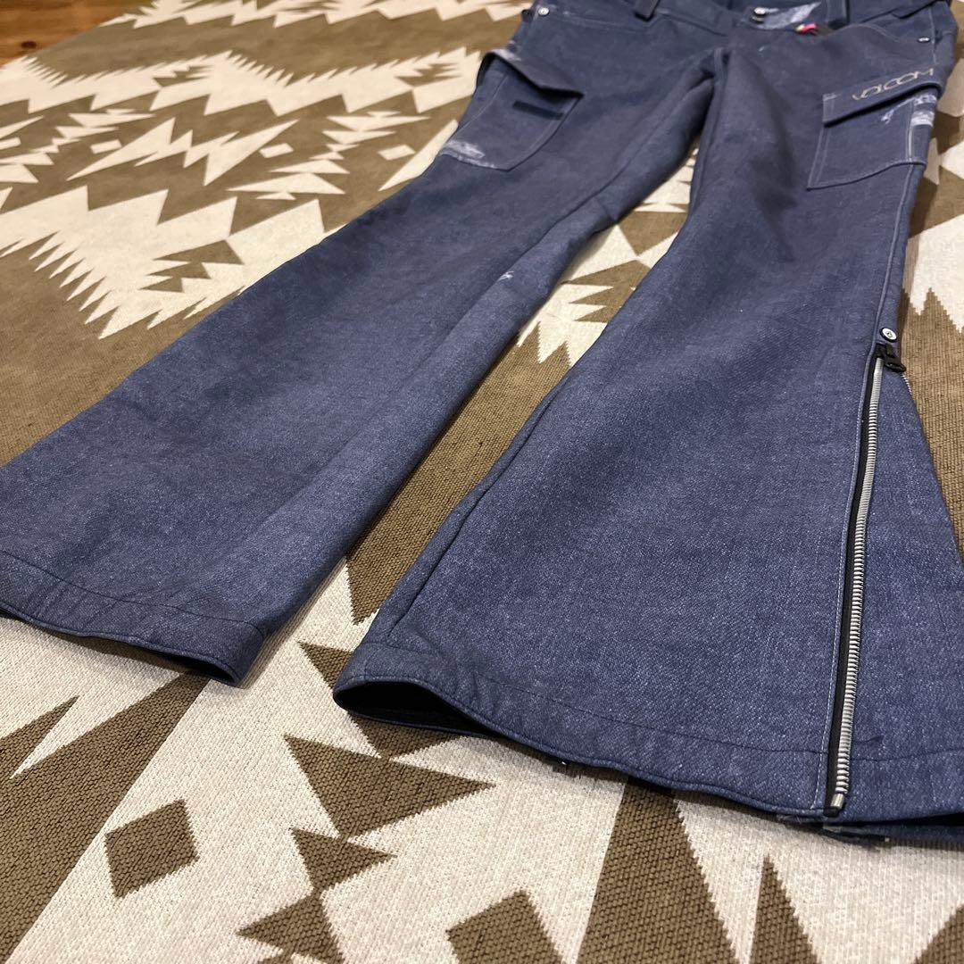 VOLCOMウェア上下セットS〜Mサイズ　パンツ×2本＋ベルト