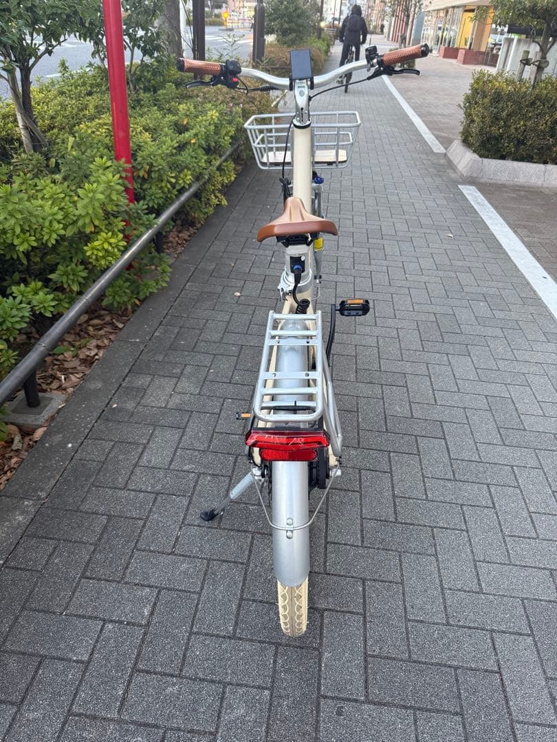 ADO Air 28 Pro電動アシスト自転車 ベージュ