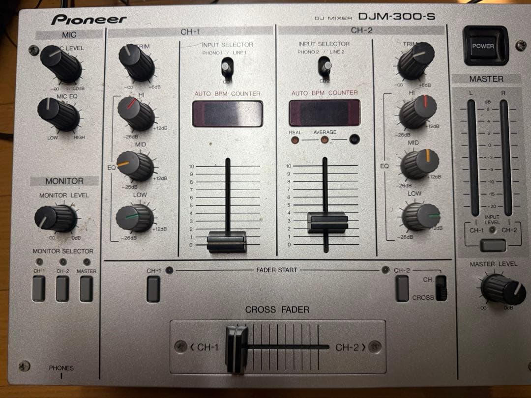 Technics SL-1200MK3D 、パイオニアミキサーDJM-300-S
