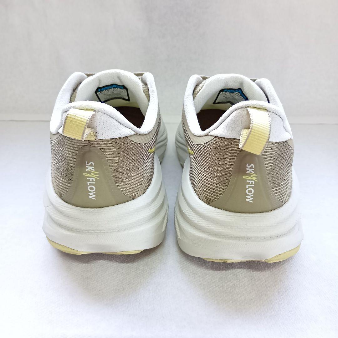 スカイフロー　HOKA　27.5cm　D幅　メンズ　ランニングシューズ