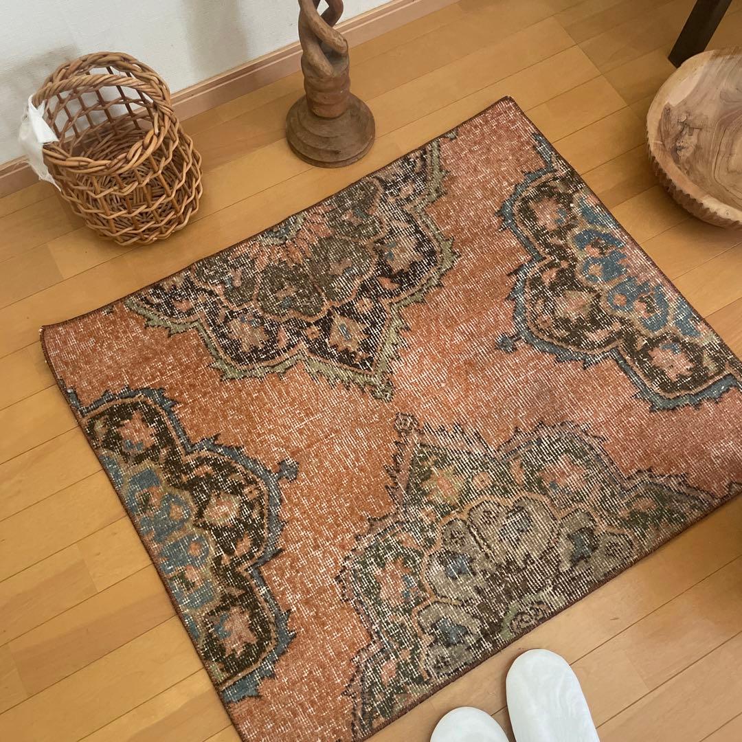 72×86 テラコッタカラー　オリエンタル柄 トルコヴィンテージラグ