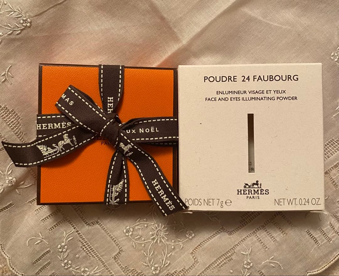 お値下げ！新品未使用☆HERMES イルミティングパウダー